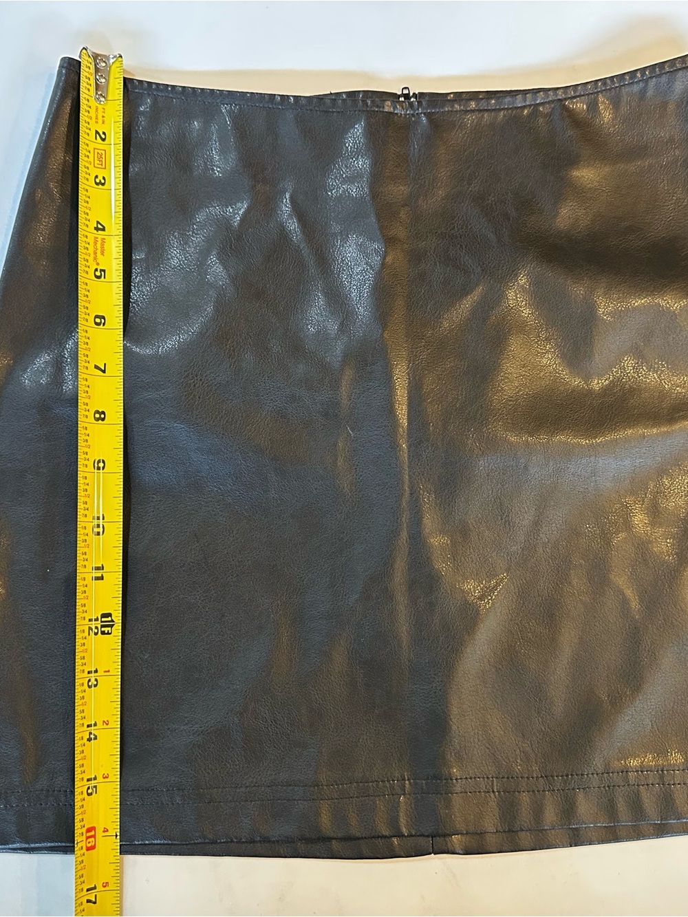 Black Faux Leather Mini Skirt size 7 - Picture 2 of 6